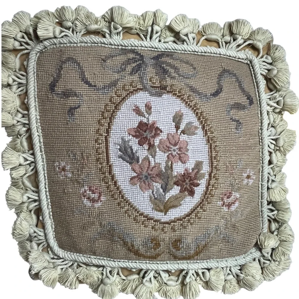 Wool Needlepoint Pillow Floral‎ Tassle Trim Shabby French Country Cottagecore